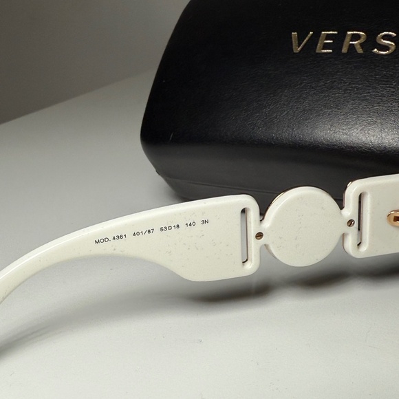 VERSACE white womans sunglasses - Picture 6 of 9